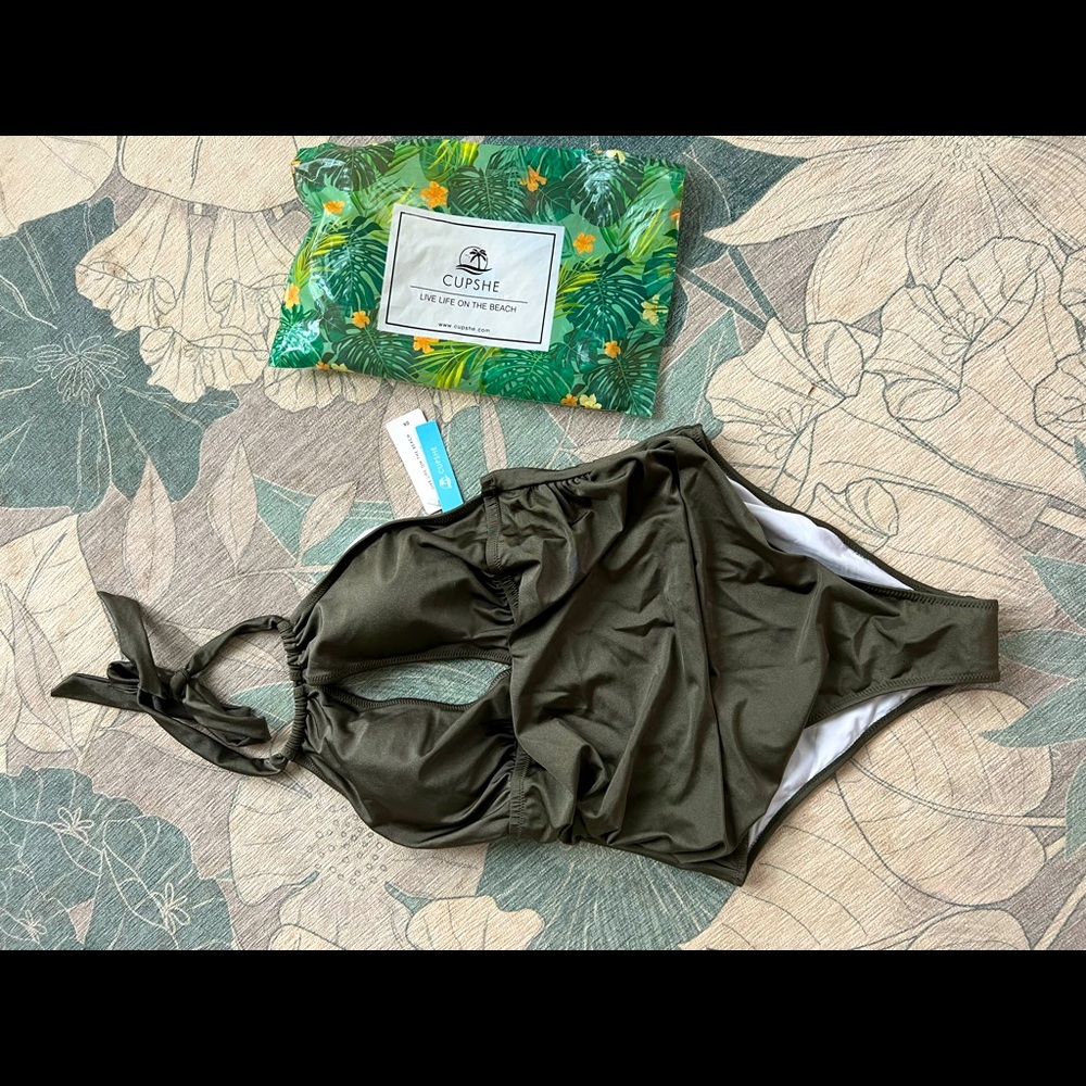 NWT Olive Green Cupshe One Piece Swimsuit